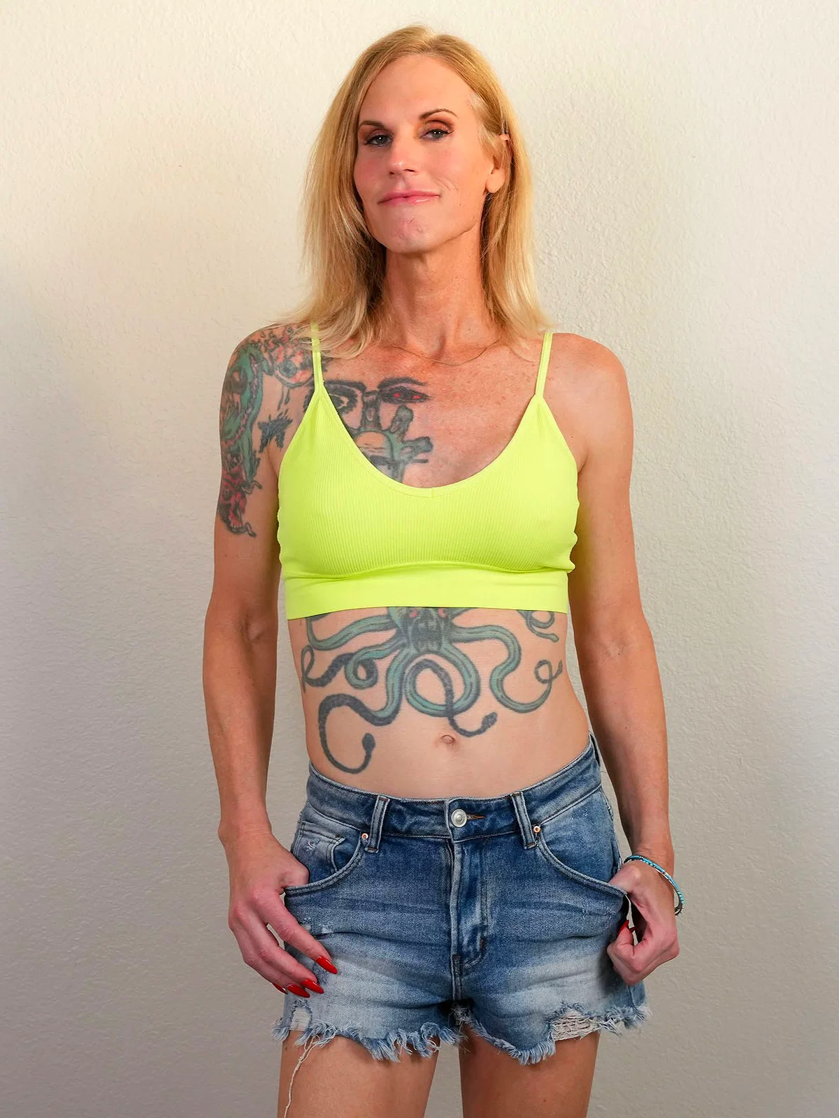 Ria Bentley photo 3
